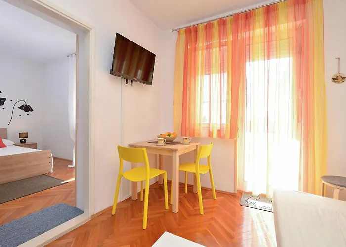 1 Bedroom Awesome In * Zadar